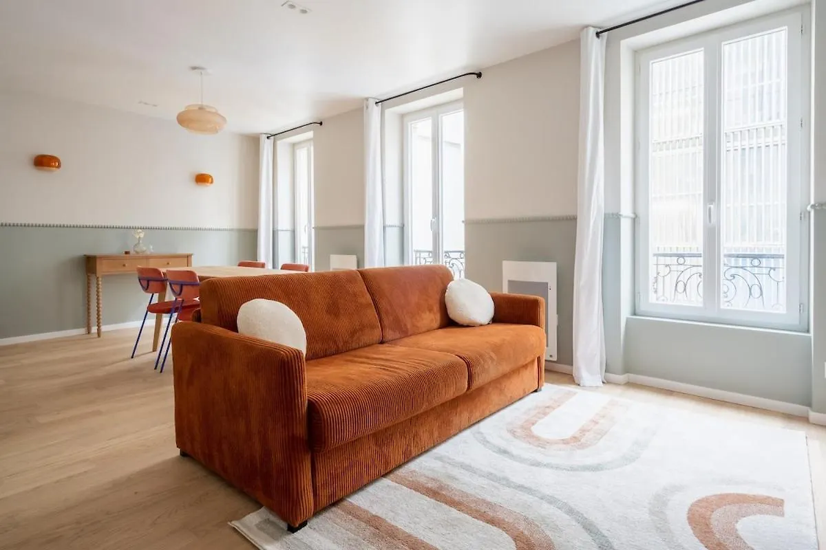 Bubble House-Paris15-Mobility Lease Apartment 0*, Paris